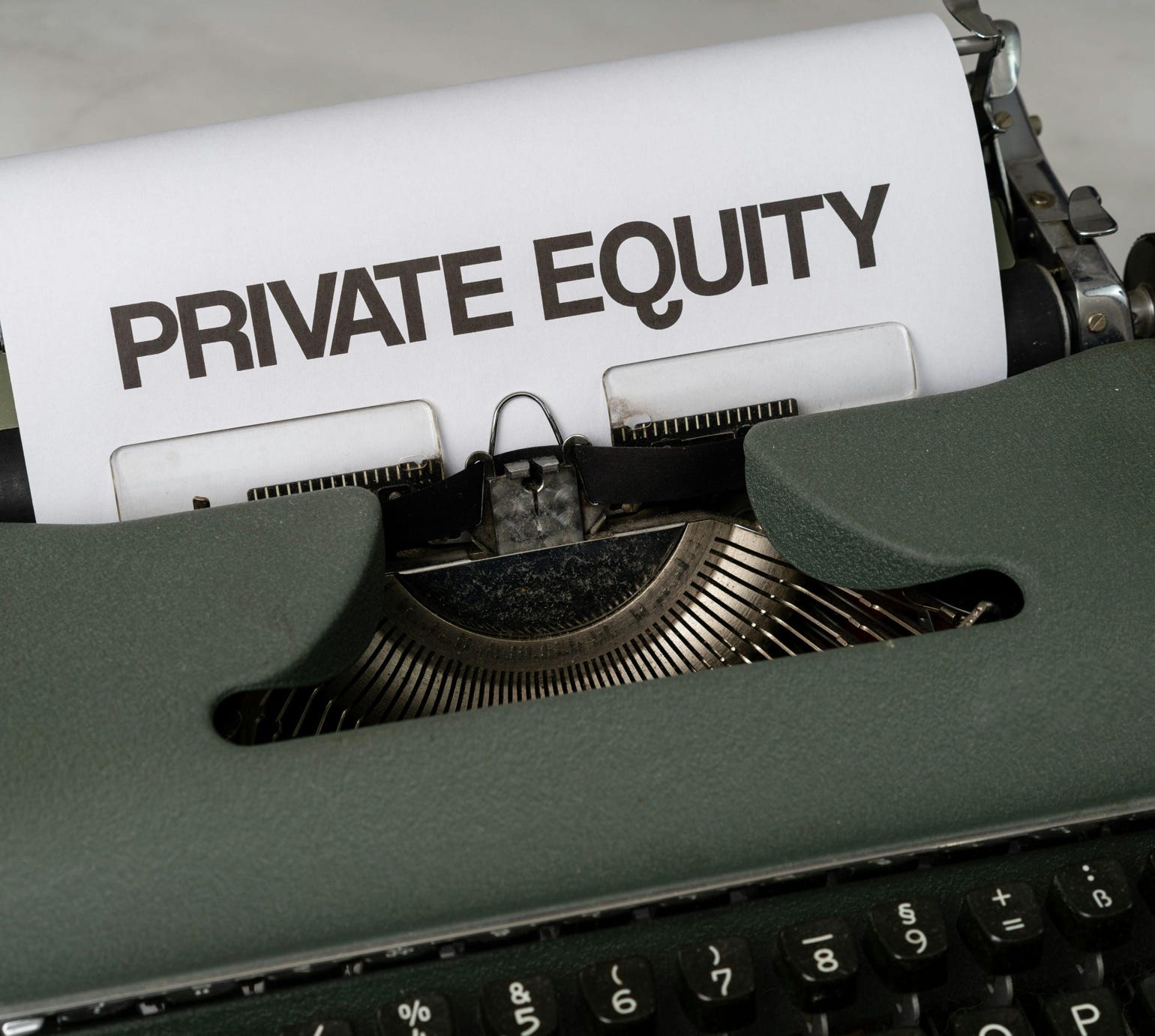 Kostenloses Stock Foto zu afroamerikaner, afroamerikaner-frau, anzüge